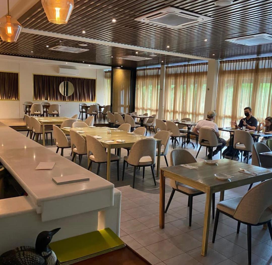 Hotel Indulgence Living Ipoh Esterno foto